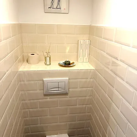 Cosy Studio, With Outdoor Swimming Lejlighed