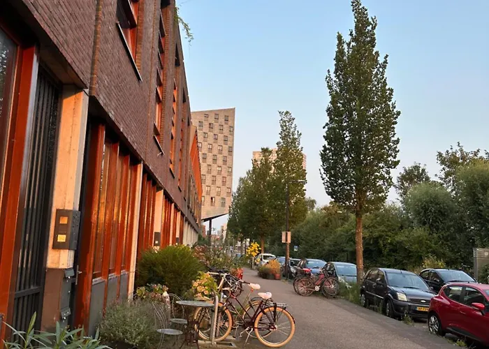 Cosy Studio, With Outdoor Swimming Amsterdam